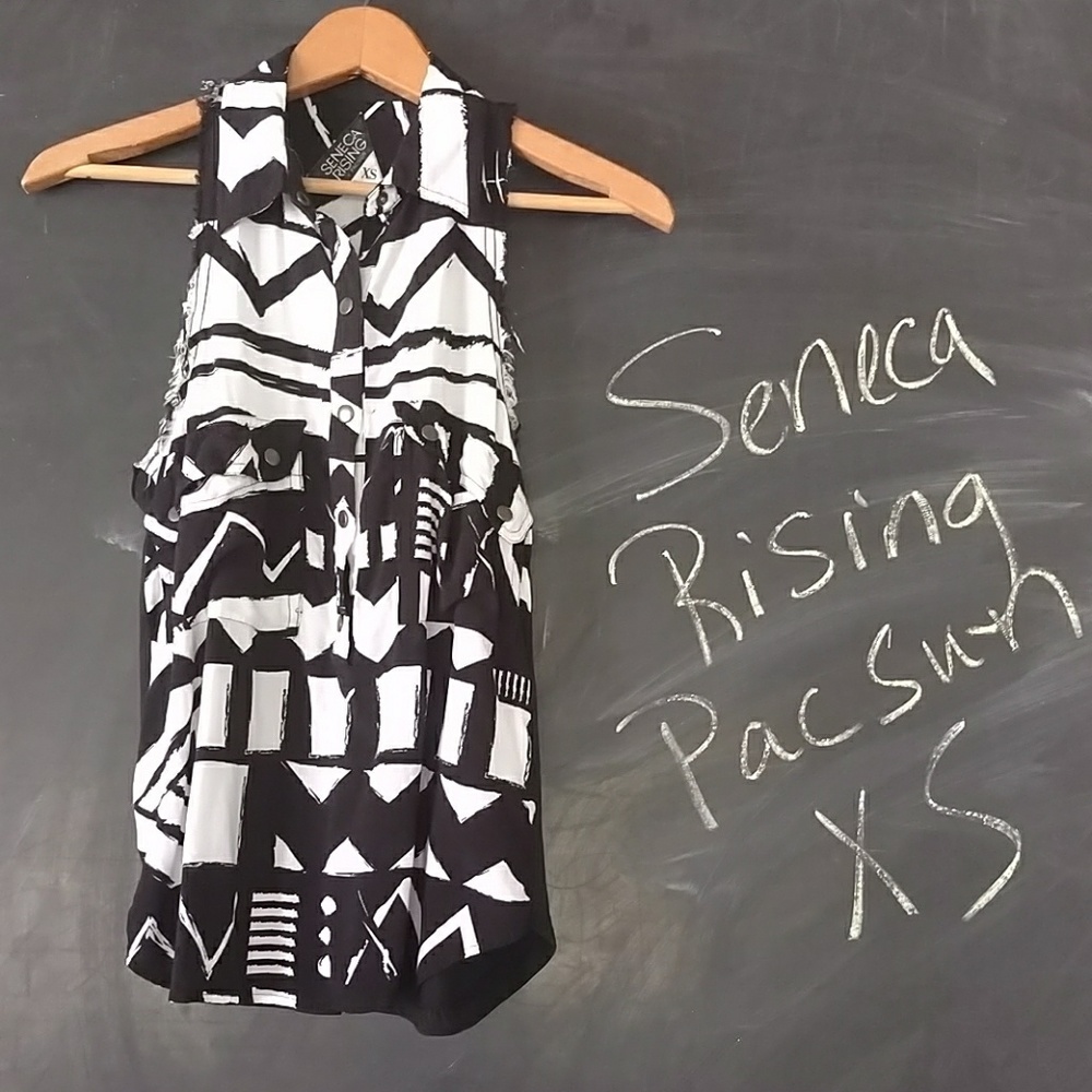 Seneca Rising PacSun Sleeveless Top Sz Xs Frayed Geometric Pattern Black